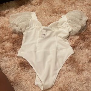 Off white women onesie brand new with puff sheer shoulders